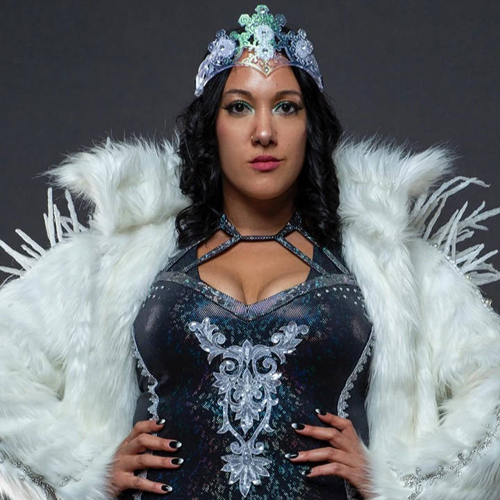 EP 140 From middle school teacher to pro wrestler with Freya the Slaya