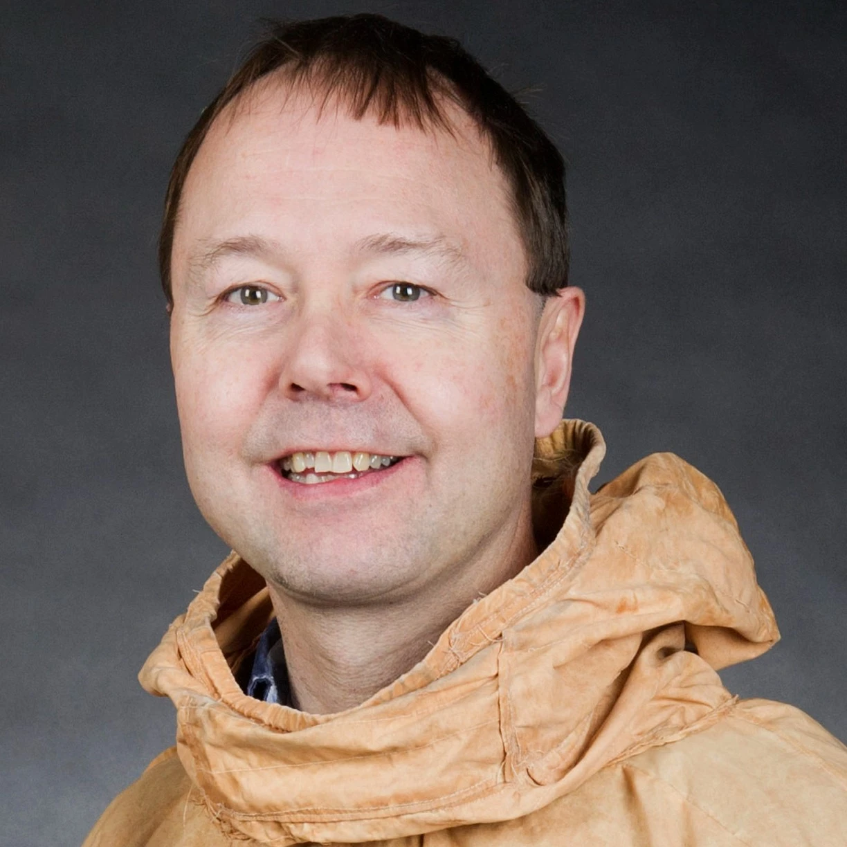 Chatter Marks EP 95 Sod housing, Unangax̂ history and correcting Alaska history with Mike Livingston